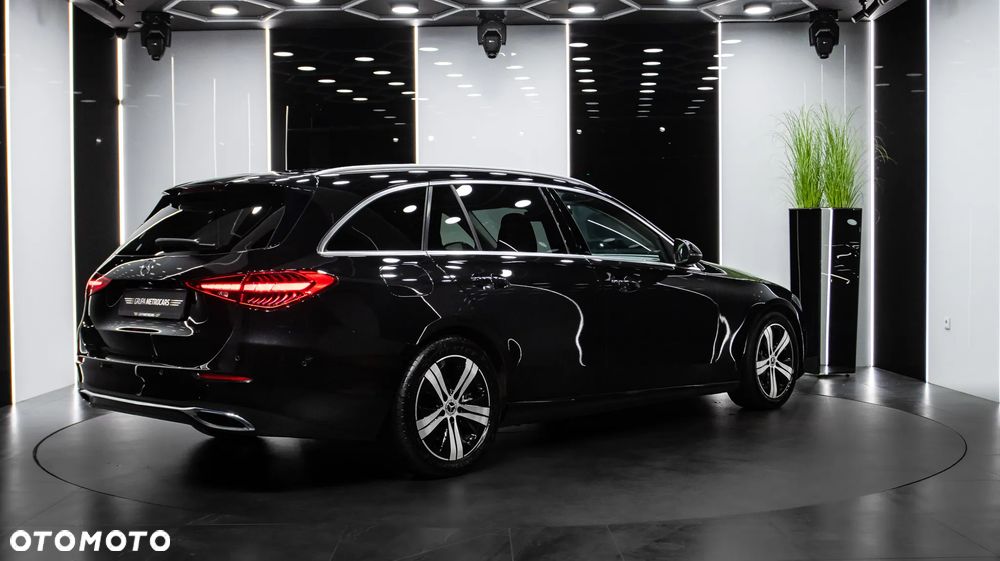 Mercedes-Benz Klasa C 220 d mHEV - 7