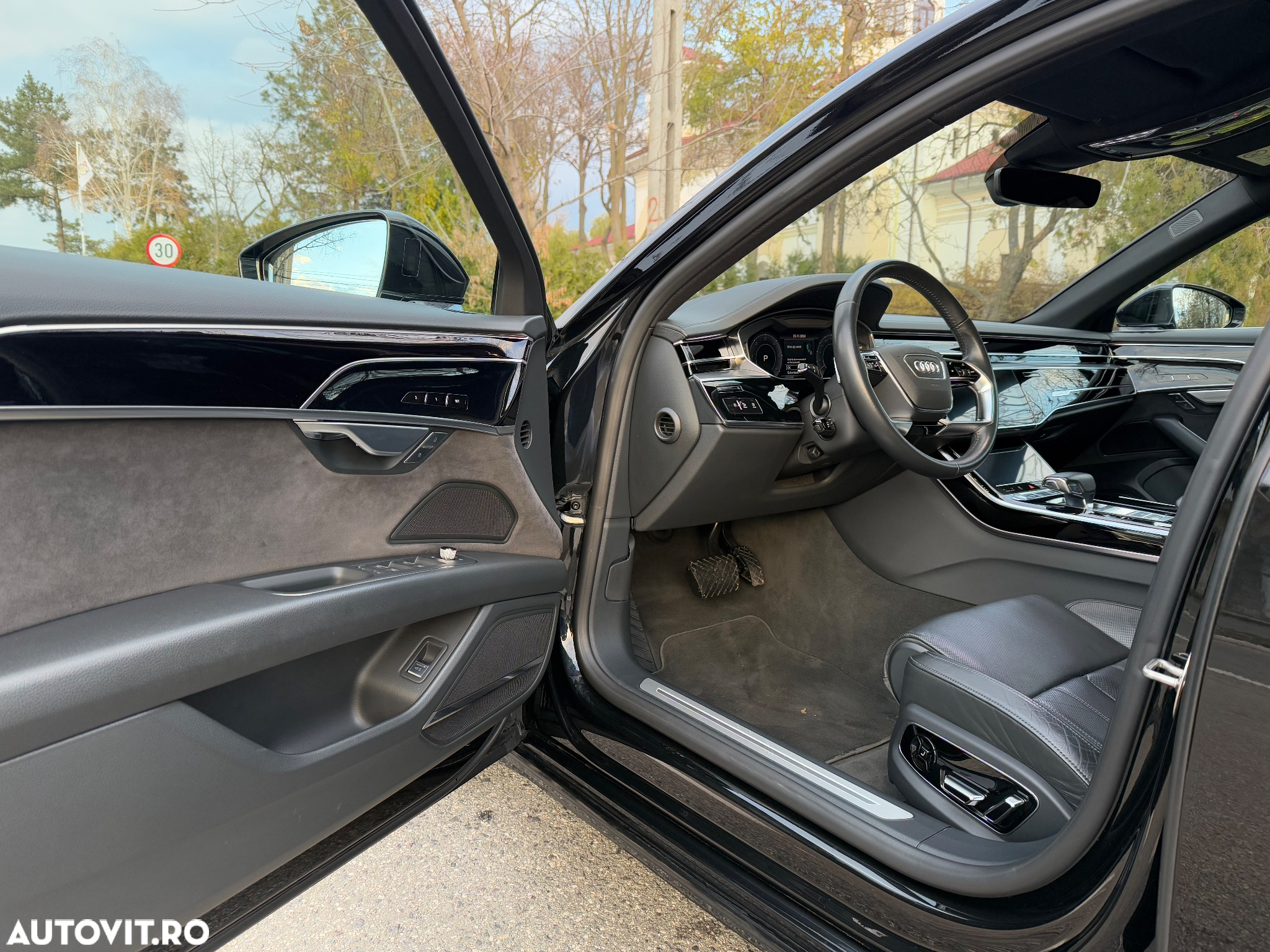 Audi A8 3.0 50 TDI quattro Tiptronic - 6