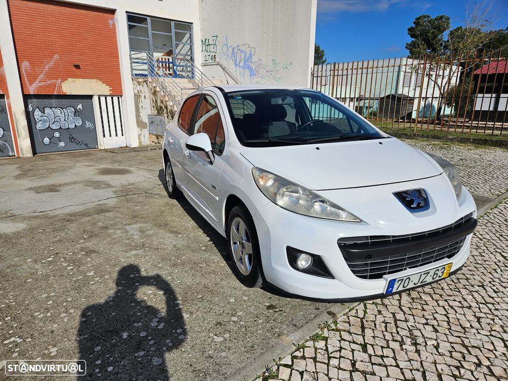 Peugeot 207 1.4 16V Sport - 3