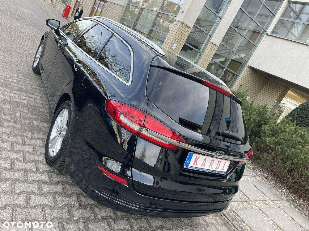 Ford Mondeo - 8