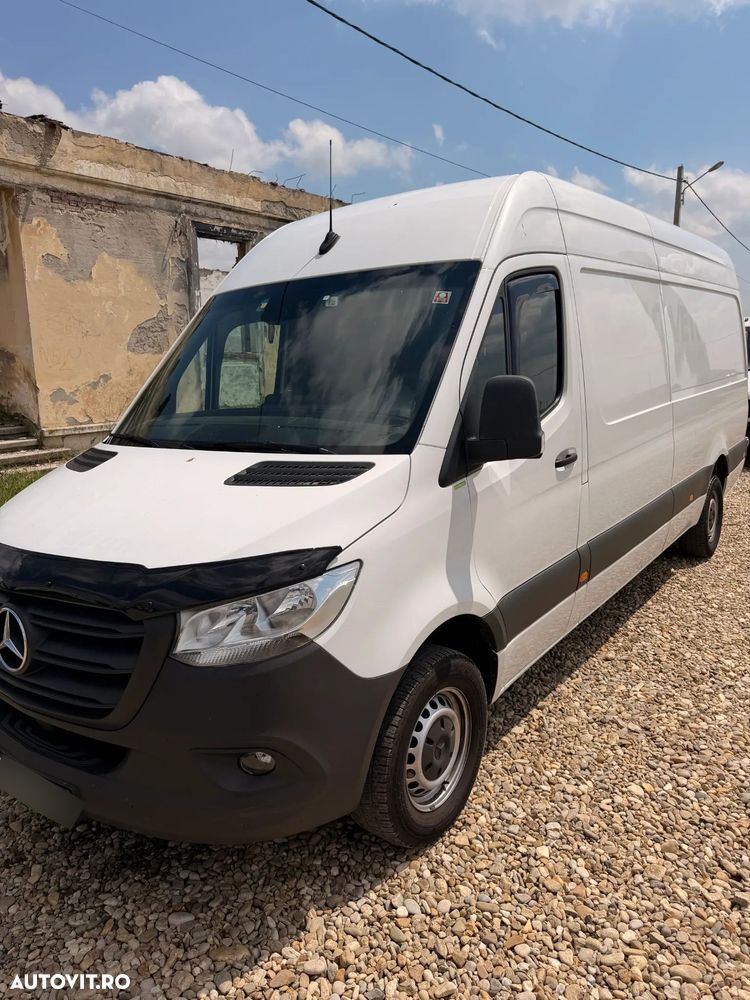 Mercedes-Benz Sprinter - 3
