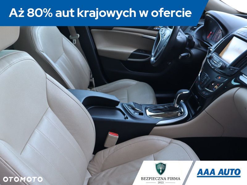 Opel Insignia - 11