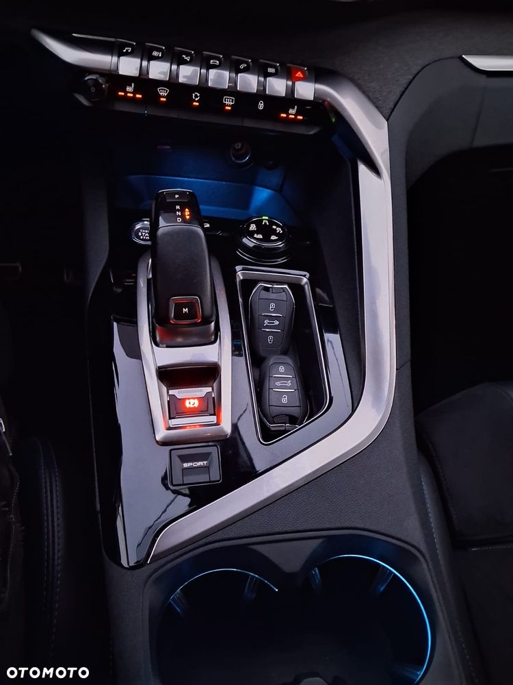 Peugeot 3008 - 15