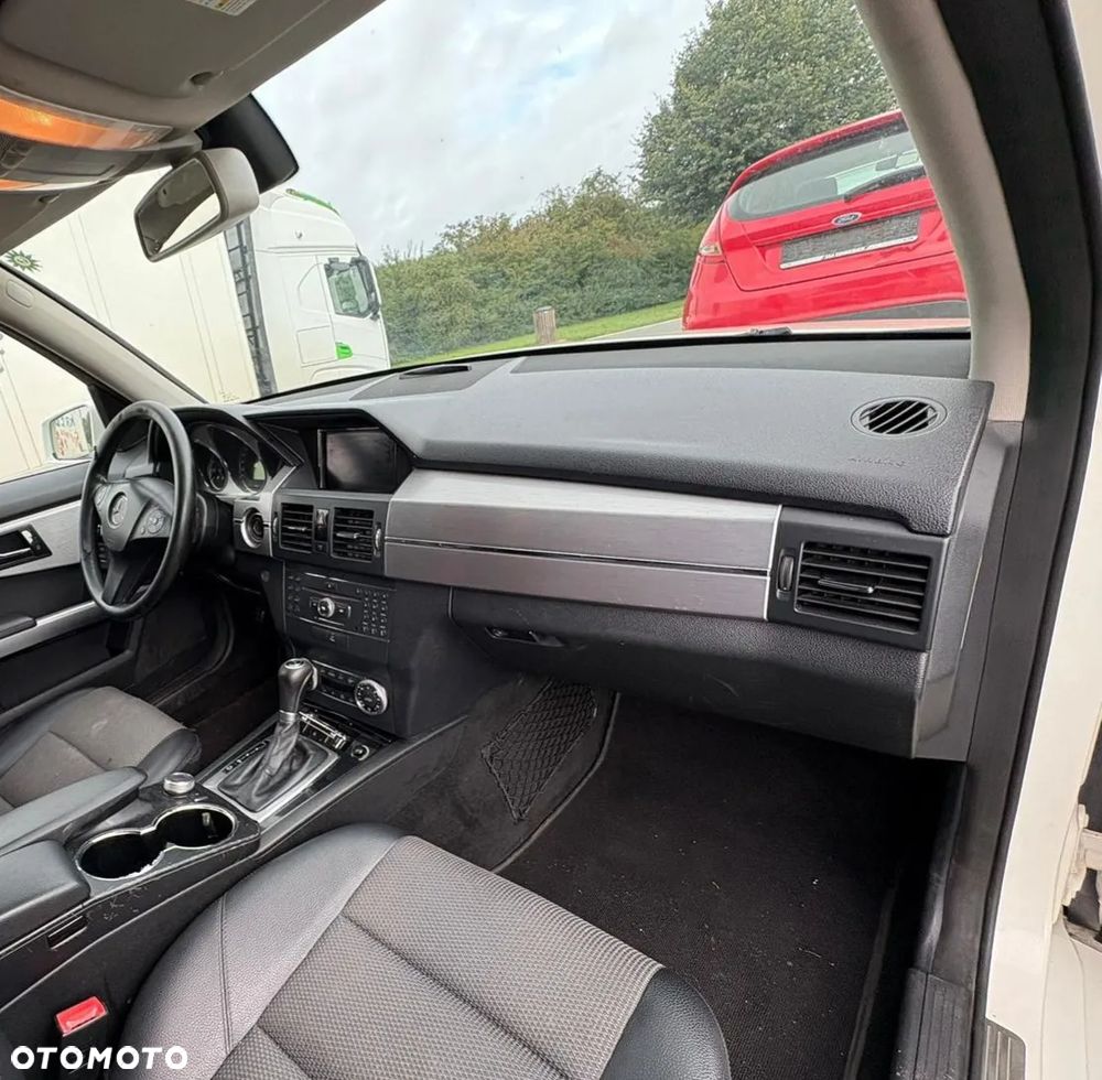Mercedes-Benz GLK 320 CDI DPF 4Matic 7G-TRONIC Edition 1 - 6