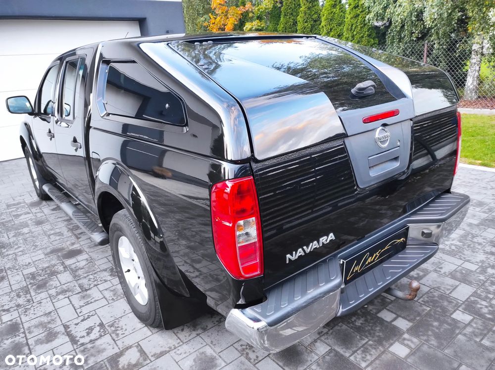 Nissan Navara 2.5 D Platinum - 11