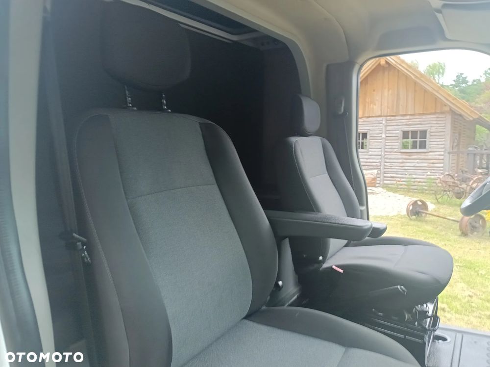 Renault Master - 22