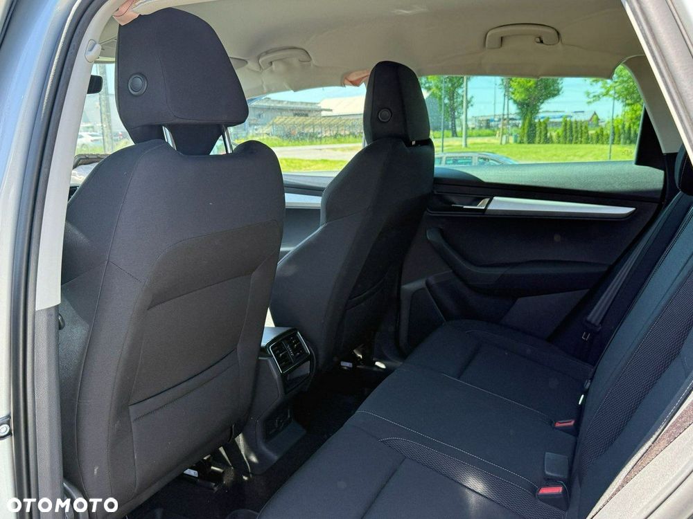 Skoda Karoq 2.0 TDI SCR 4x4 DSG Ambition - 15