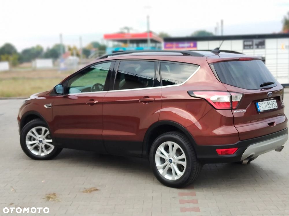 Ford Escape 2018 photo 2