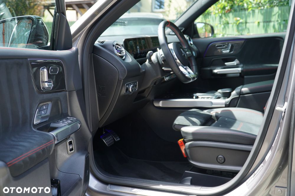 Mercedes-Benz GLB AMG 35 4-Matic - 37