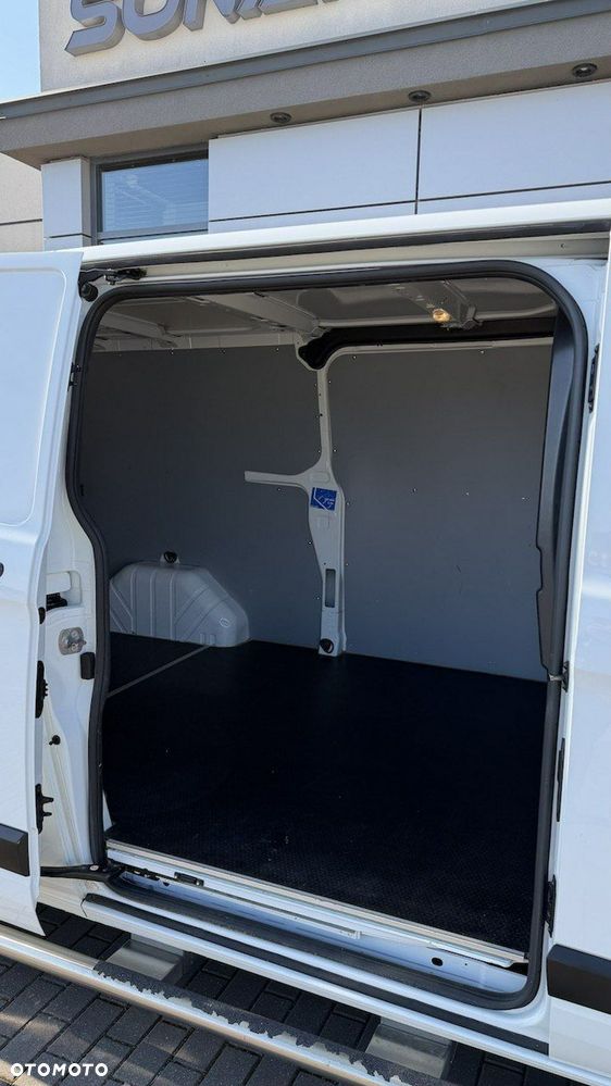 Ford Transit - 11