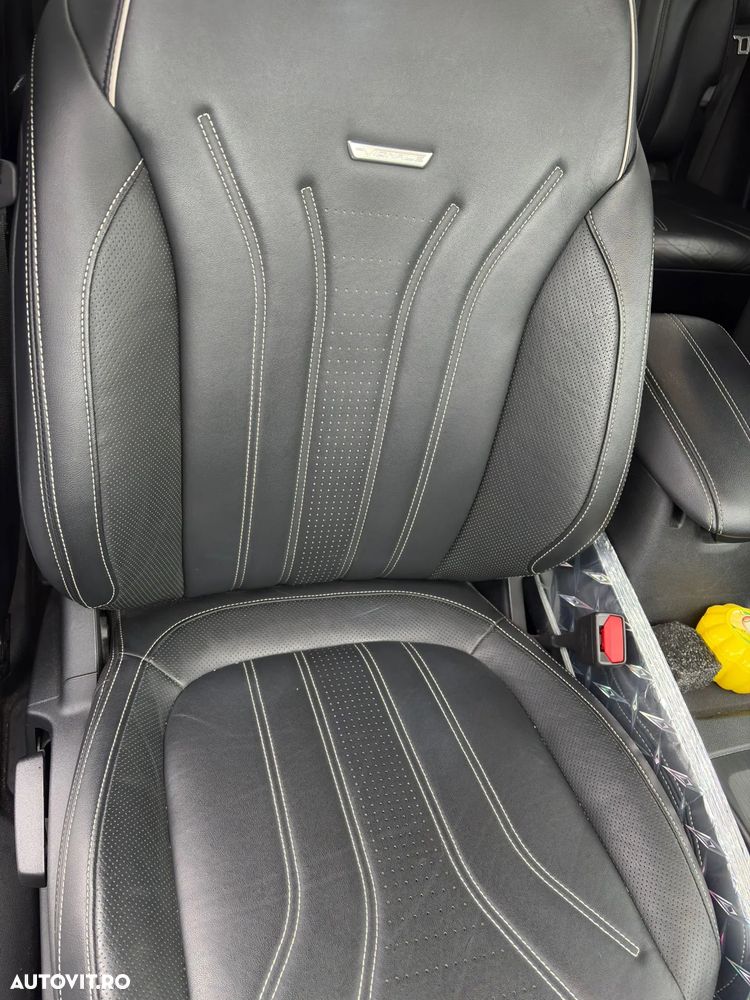 Ford Kuga - 18