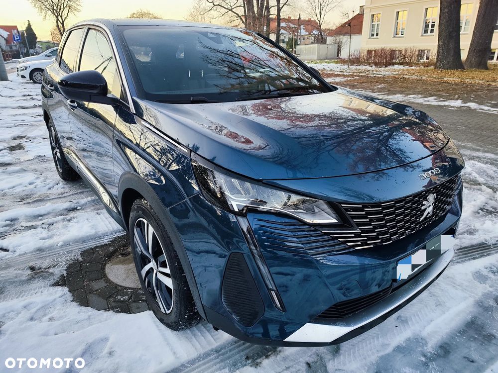 Peugeot 3008 1.6 PureTech HYbrid Allure S&S EAT8 - 2