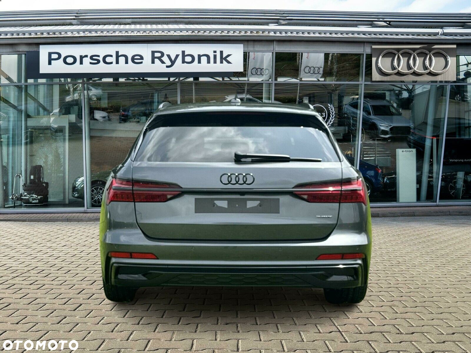 Audi A6 - 4