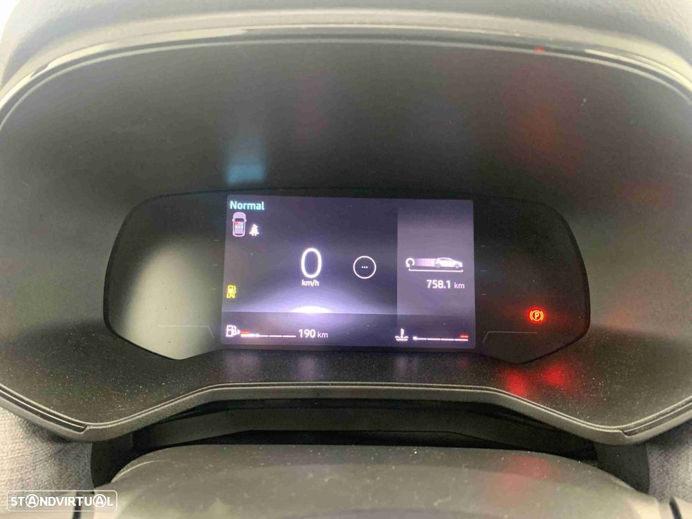 Renault Clio 1.0 TCe Evolution Bi-Fuel - 8