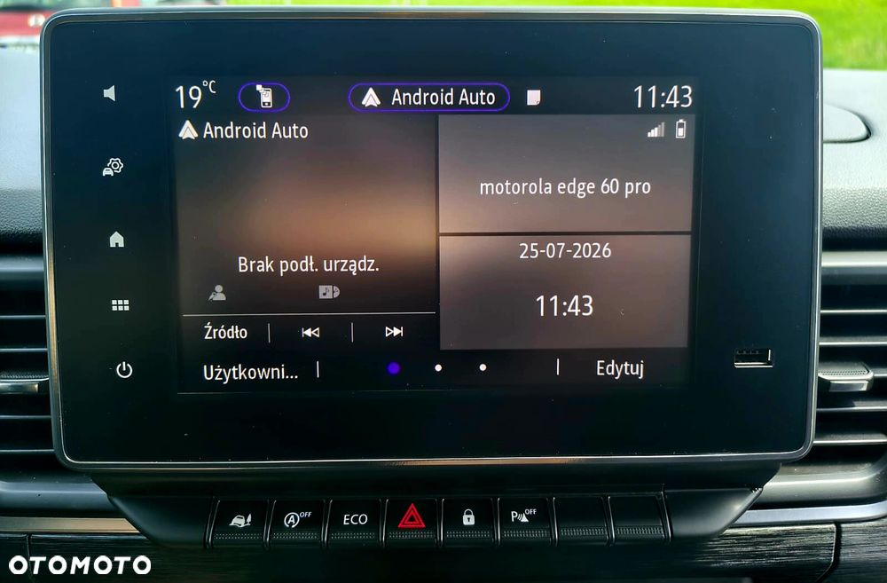 Renault Trafic - 25