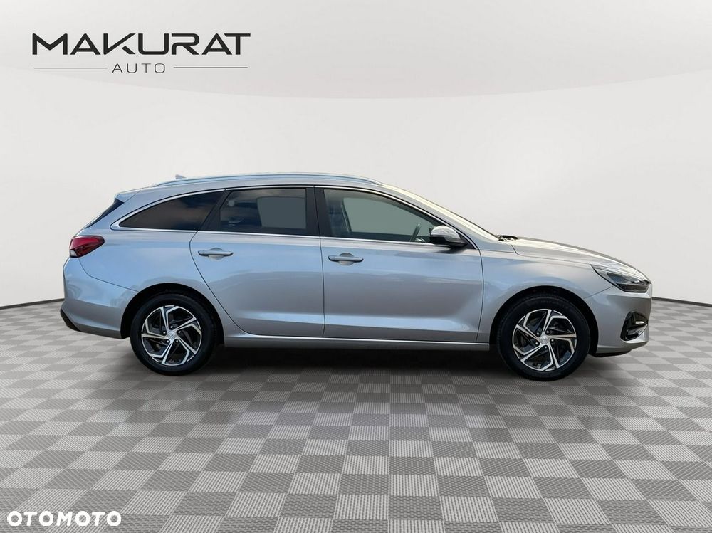 Hyundai i30 1.6 D Comfort - 9