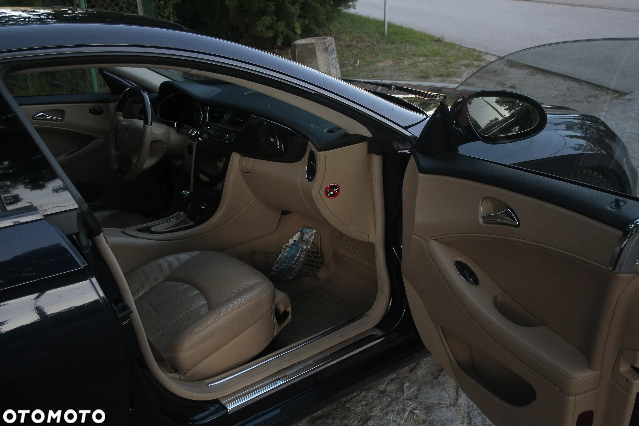 Mercedes-Benz CLS 500 - 16