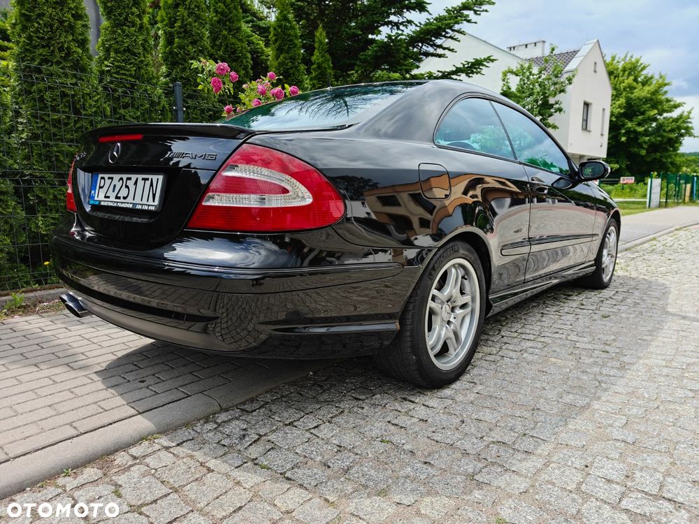 Mercedes-Benz CLK - 6