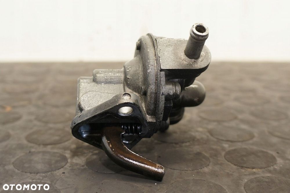 POMPA PALIWA AIXAM MICROCAR KUBOTA 0.4D Z402 - 2