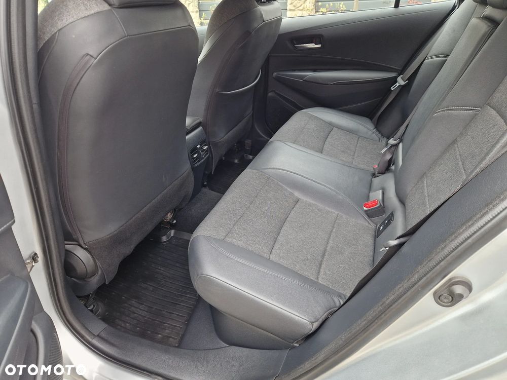 Toyota Corolla 1.8 Comfort - 21