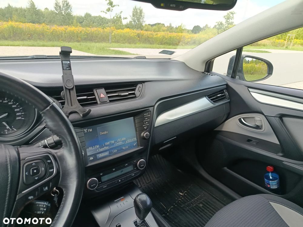 Toyota Avensis 2.0 Prestige MS - 14