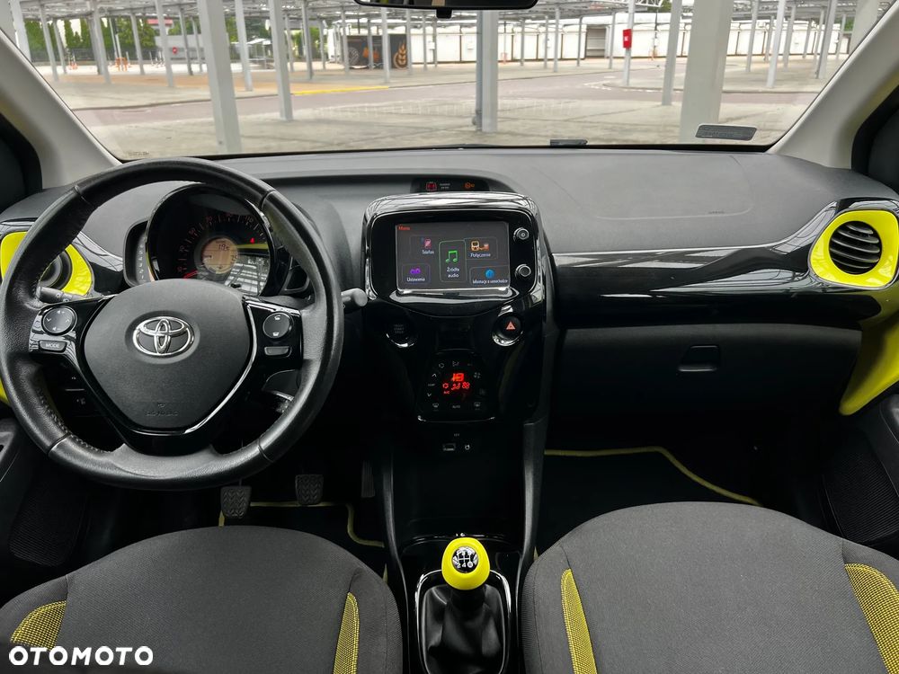 Toyota Aygo x-cite - 22