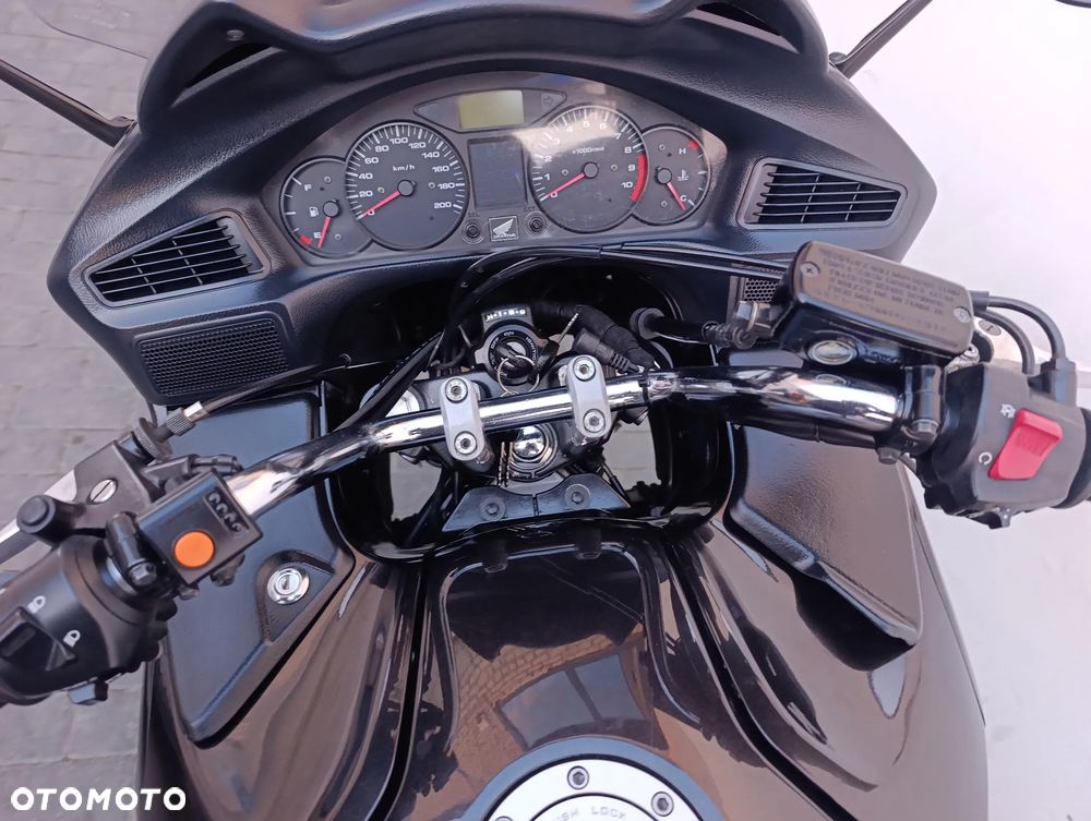 Honda NTV - 17