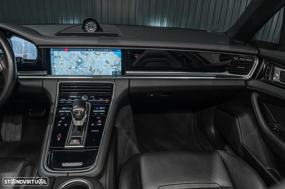 Porsche Panamera - 9