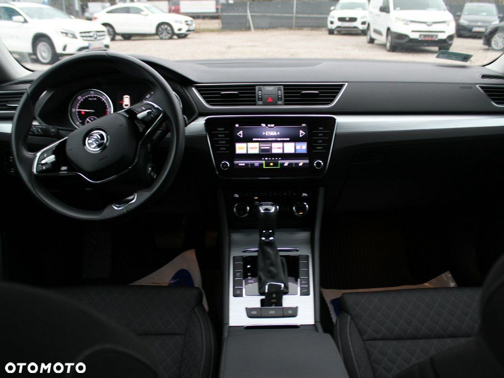 Skoda Superb - 19