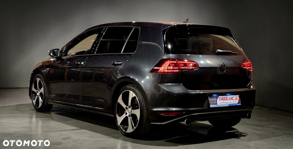 Volkswagen Golf GTI Performance BlueMotion Technology - 28