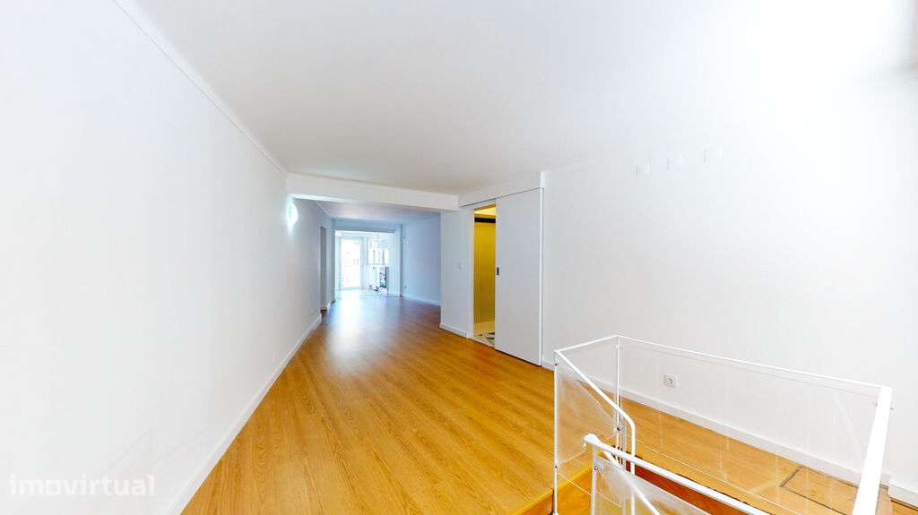 Apartamento T2 Duplex Remodelado no Príncipe Real – Lisboa - Grande imagem: 5/28