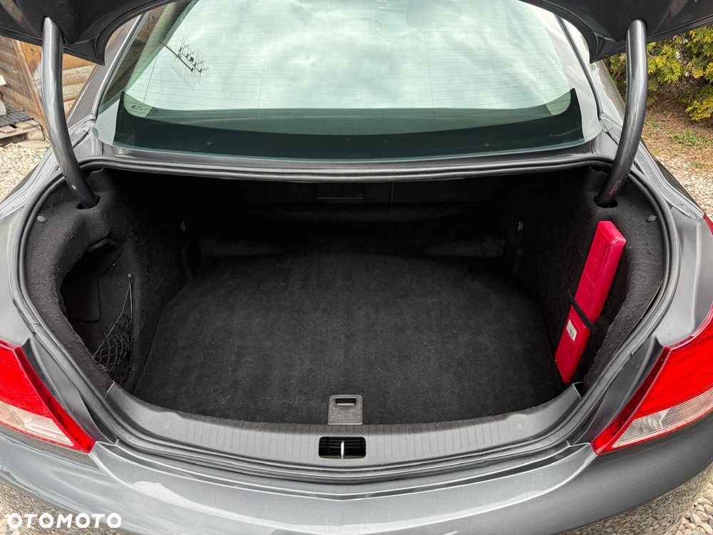 Opel Insignia 1.6 Turbo Edition - 23