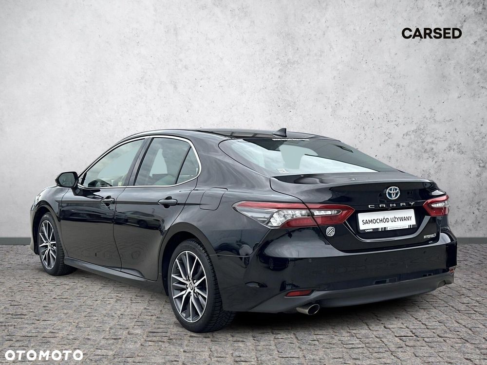 Toyota Camry 2.5 Hybrid Executive CVT - 38