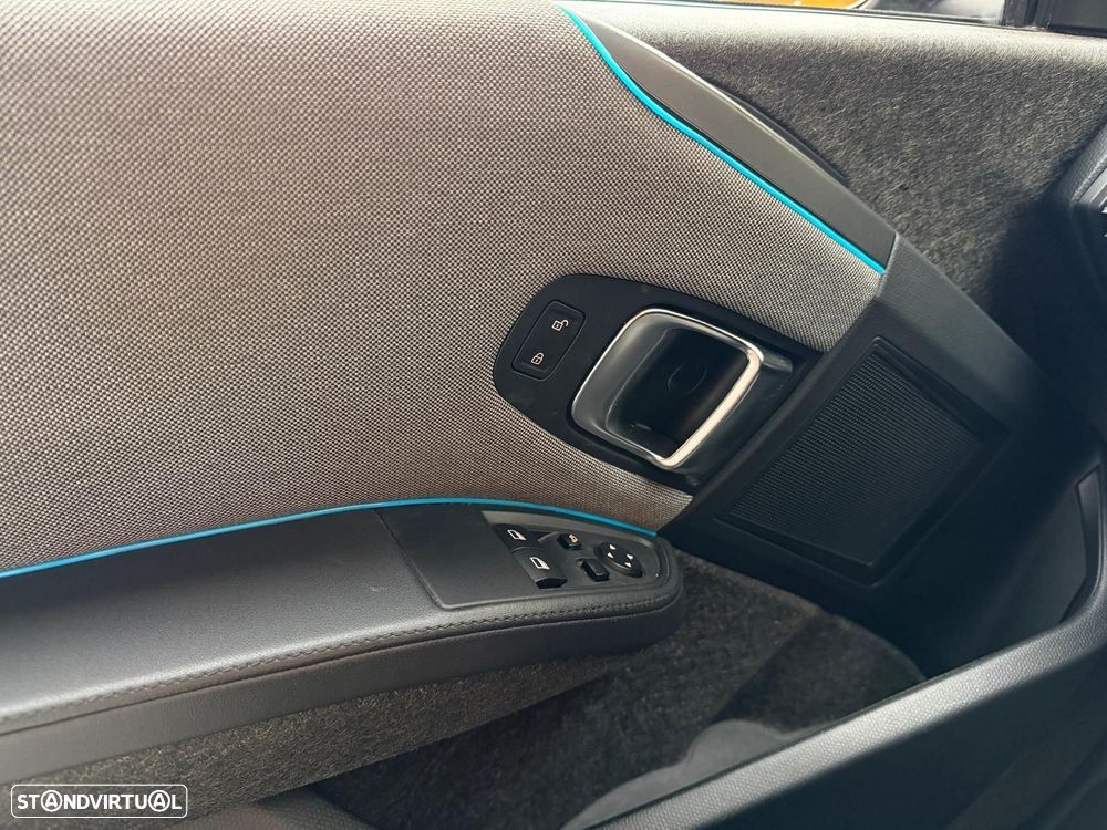 BMW i3 - 11