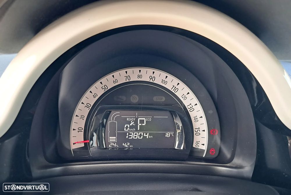 Renault Twingo E-Tech. 22 Urban Night - 5