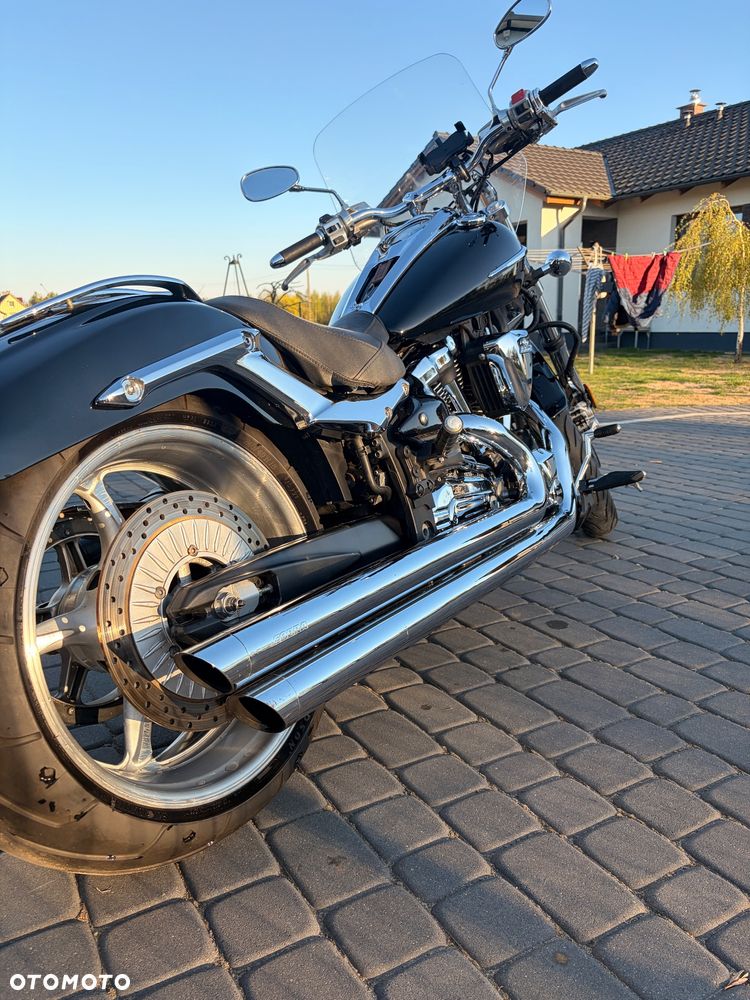 Yamaha Raider - 18