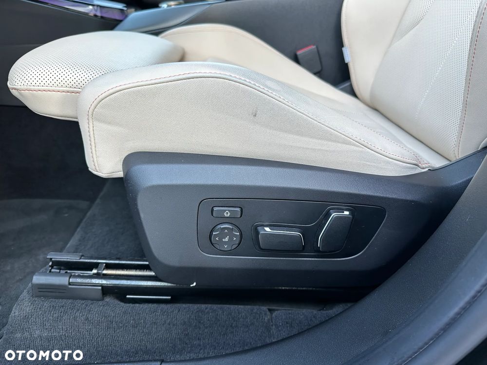 BMW X3 xDrive20d mHEV - 10