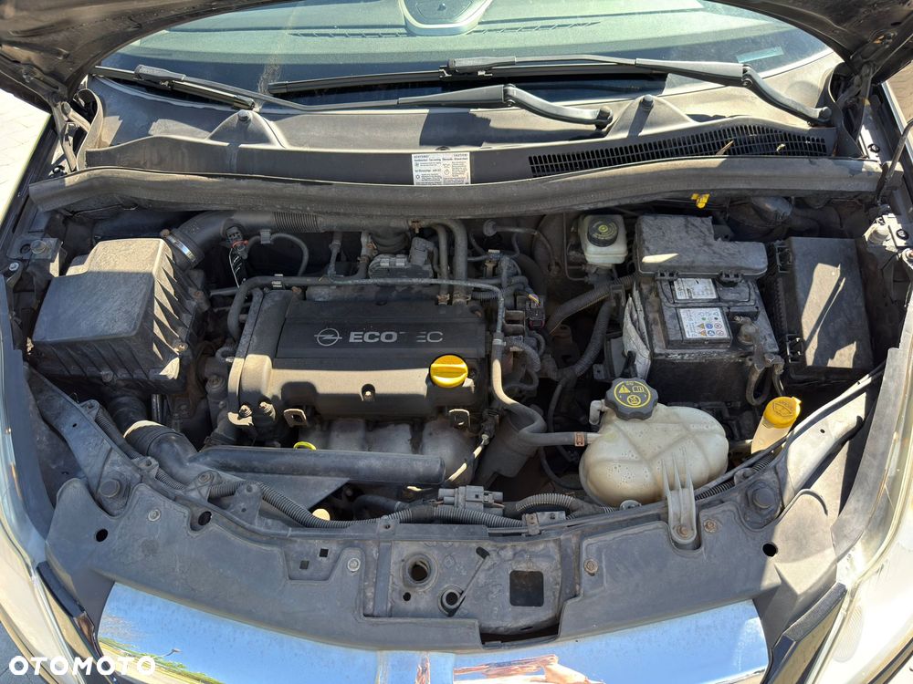 Opel Corsa 1.2 16V - 20