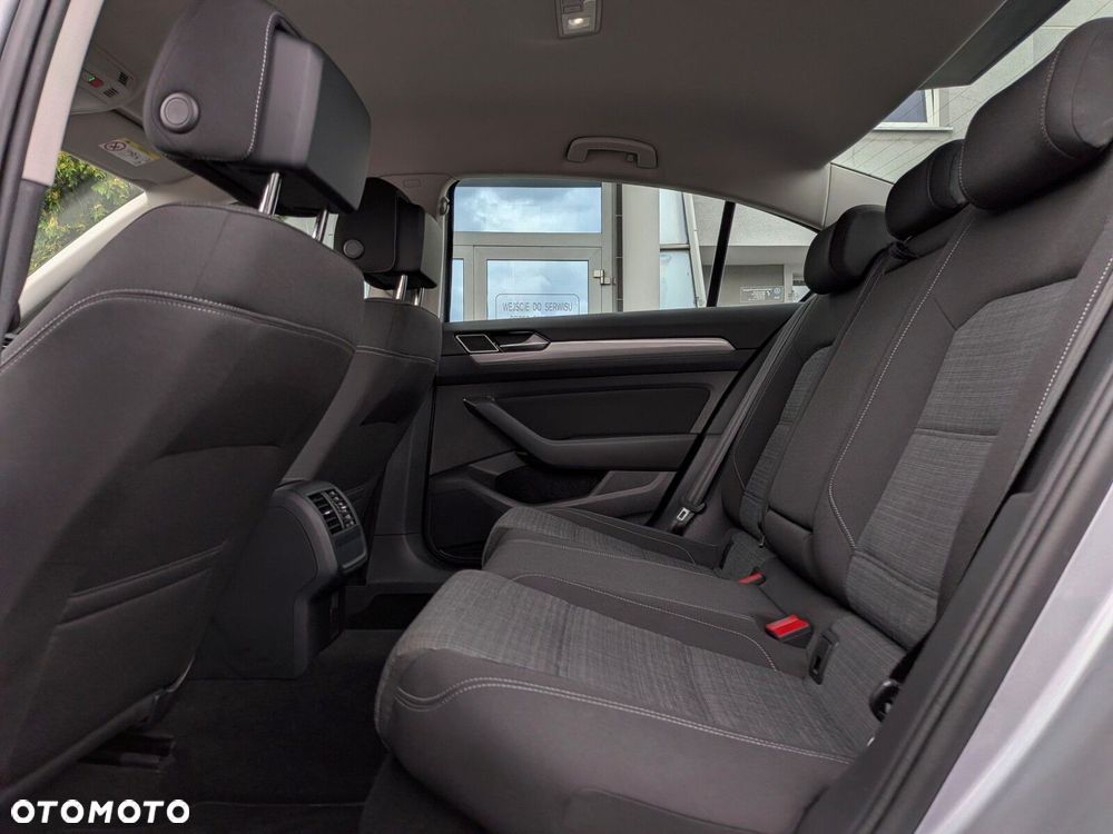 Volkswagen Passat 1.5 TSI EVO Business DSG - 11