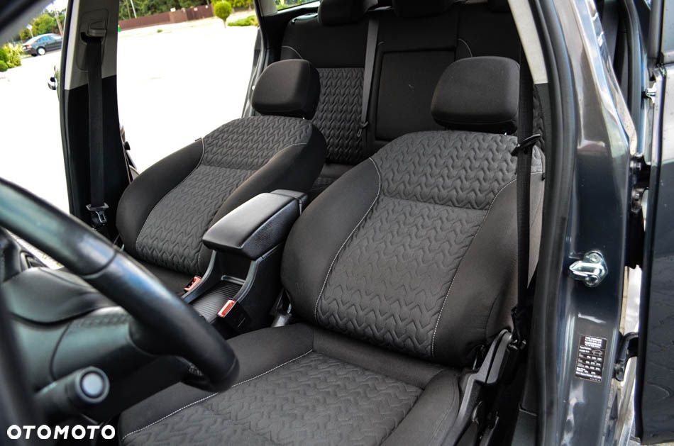 Opel Astra 1.4 Turbo Style - 29