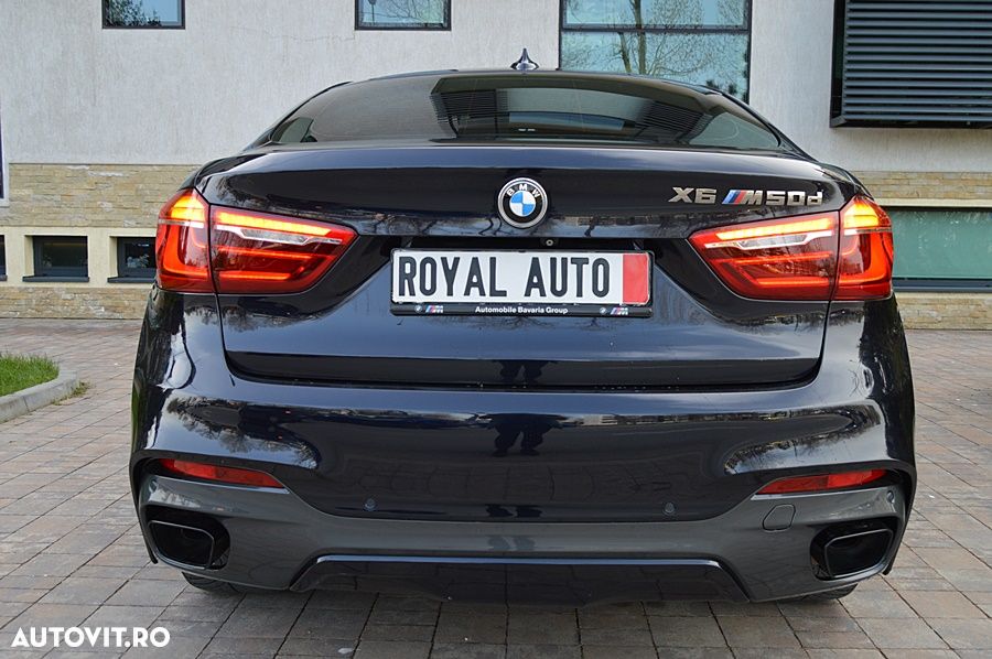 BMW X6 M M50d - 11