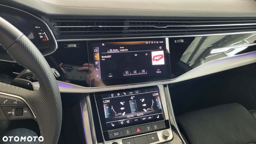 Audi Q8 - 8