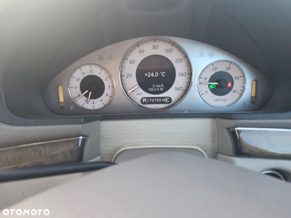 Mercedes-Benz Klasa E 320 CDI 7G-TRONIC Avantgarde - 15