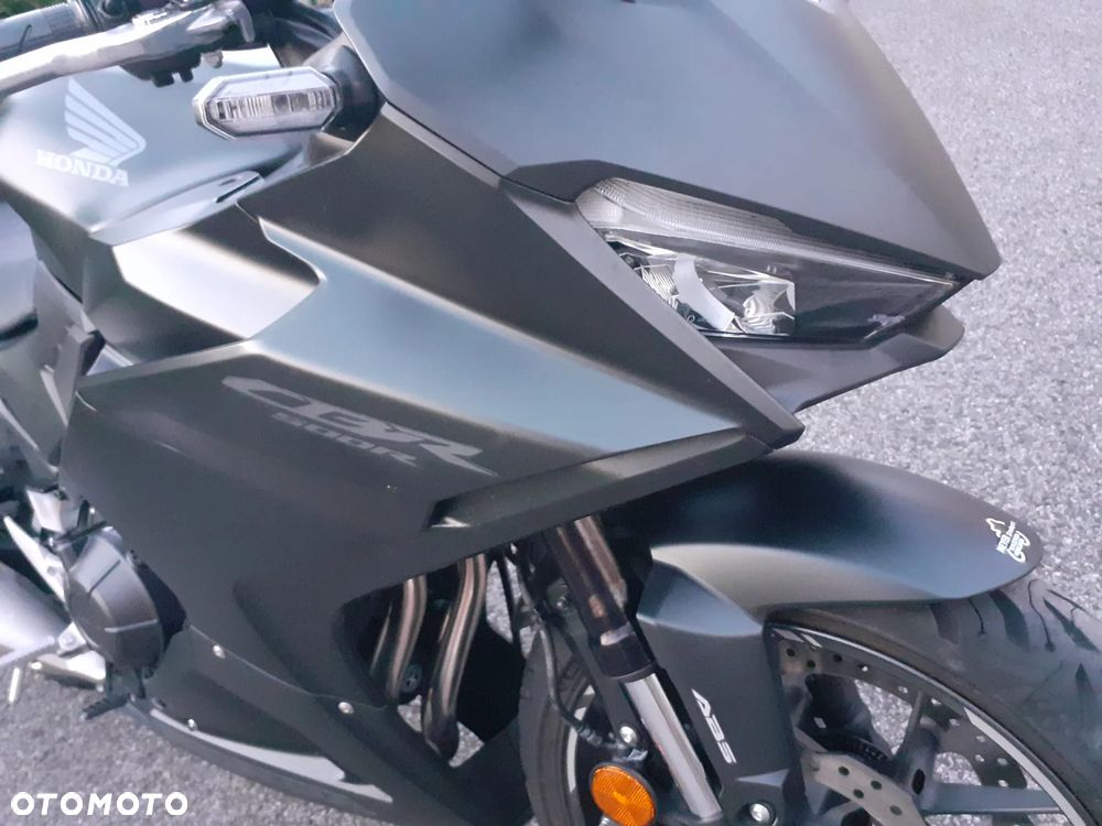 Honda CBR - 26