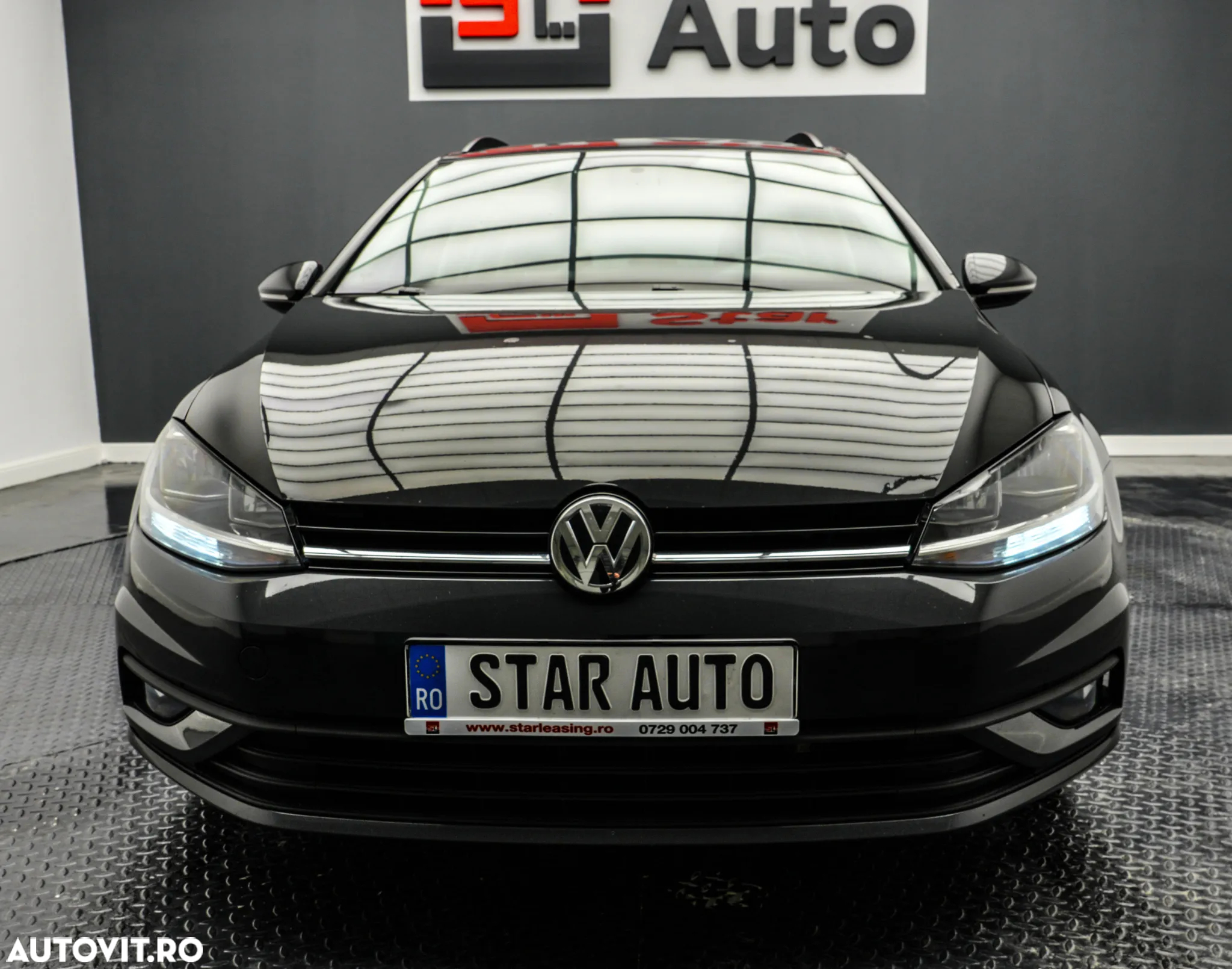 Volkswagen Golf 1.6 TDI Comfortline - 3