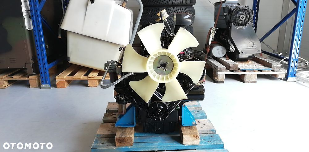 SILNIK YANMAR 3T75HL HKSA 18.6kW/3400rpm 1,126L 7724 zł netto - 2
