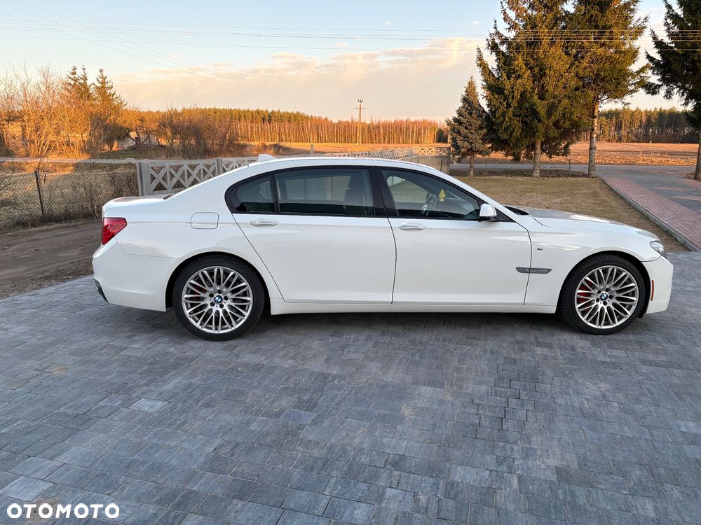 BMW Seria 7 750Li - 6