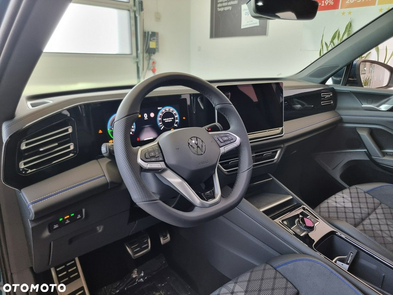 Volkswagen Tiguan 1.5 eHybrid PHEV R-Line Plus DSG - 10