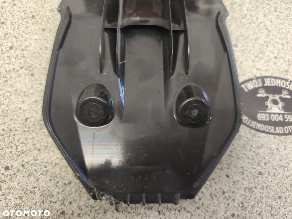 Lampa tył, tylna, wypełnienie lampy KTM 690 Duke - 4