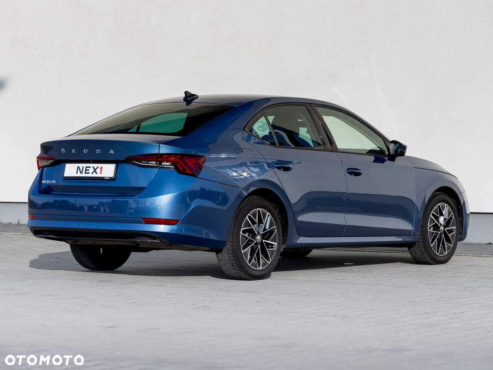 Skoda Octavia 1.5 TSI ACT Ambition - 9